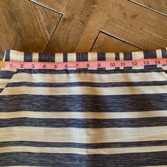PIM + LARKIN Blue and Off White Striped Textured Mini Skirt Medium - Picture 9 of 9